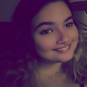 Meet your Posher, Danyella